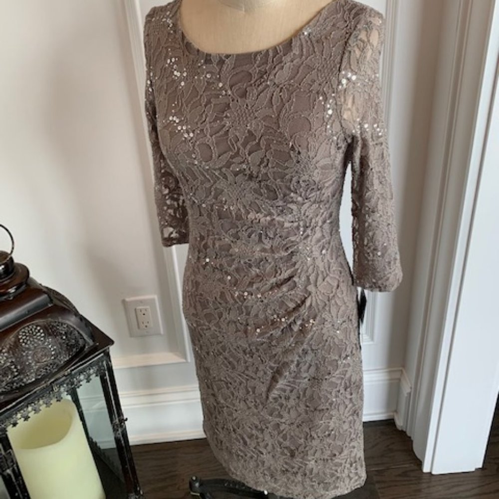 Scarlett Nite NWT Lace Sequin Overlay Dress with V neckline in  Back